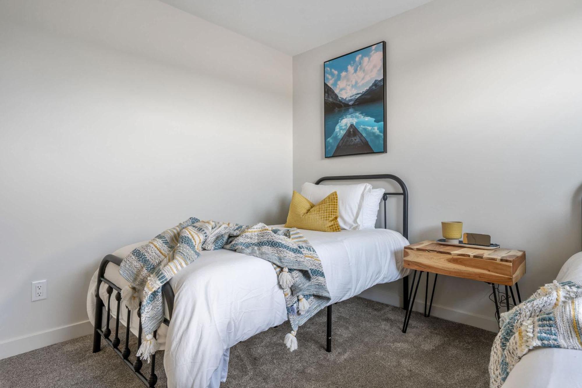 Villa Livingston Way I Sleep 6 I Netflix I Kitchen I Tv Pincher Creek Exterior foto